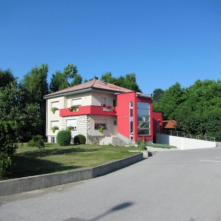 Bed and Breakfast Pod Orehi Postojna Zewnętrze zdjęcie